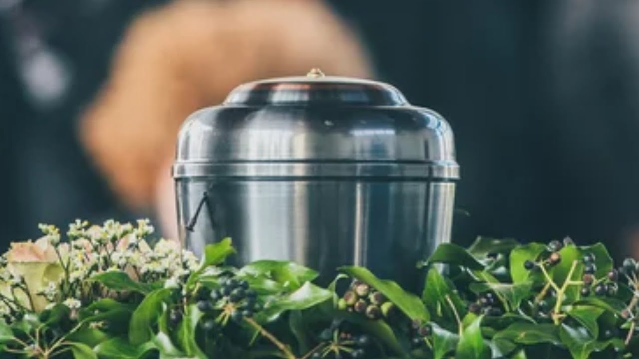 que dice la biblia sobre incinerar a los muertos